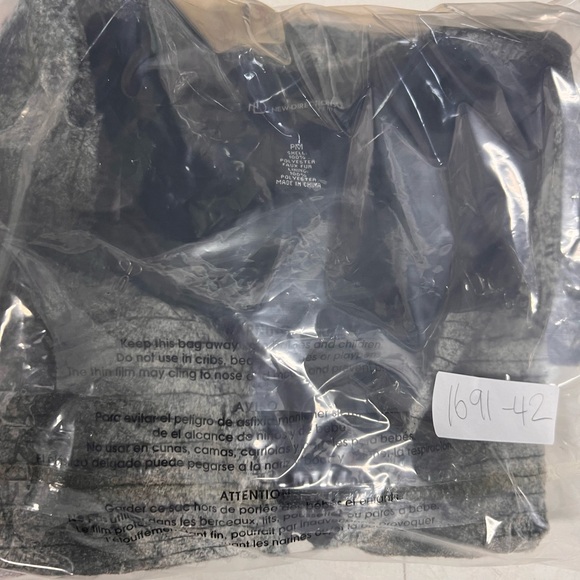 NEW DIRECTIONS Faux Fur SOFT Jacket Top Size PM - Picture 10 of 10